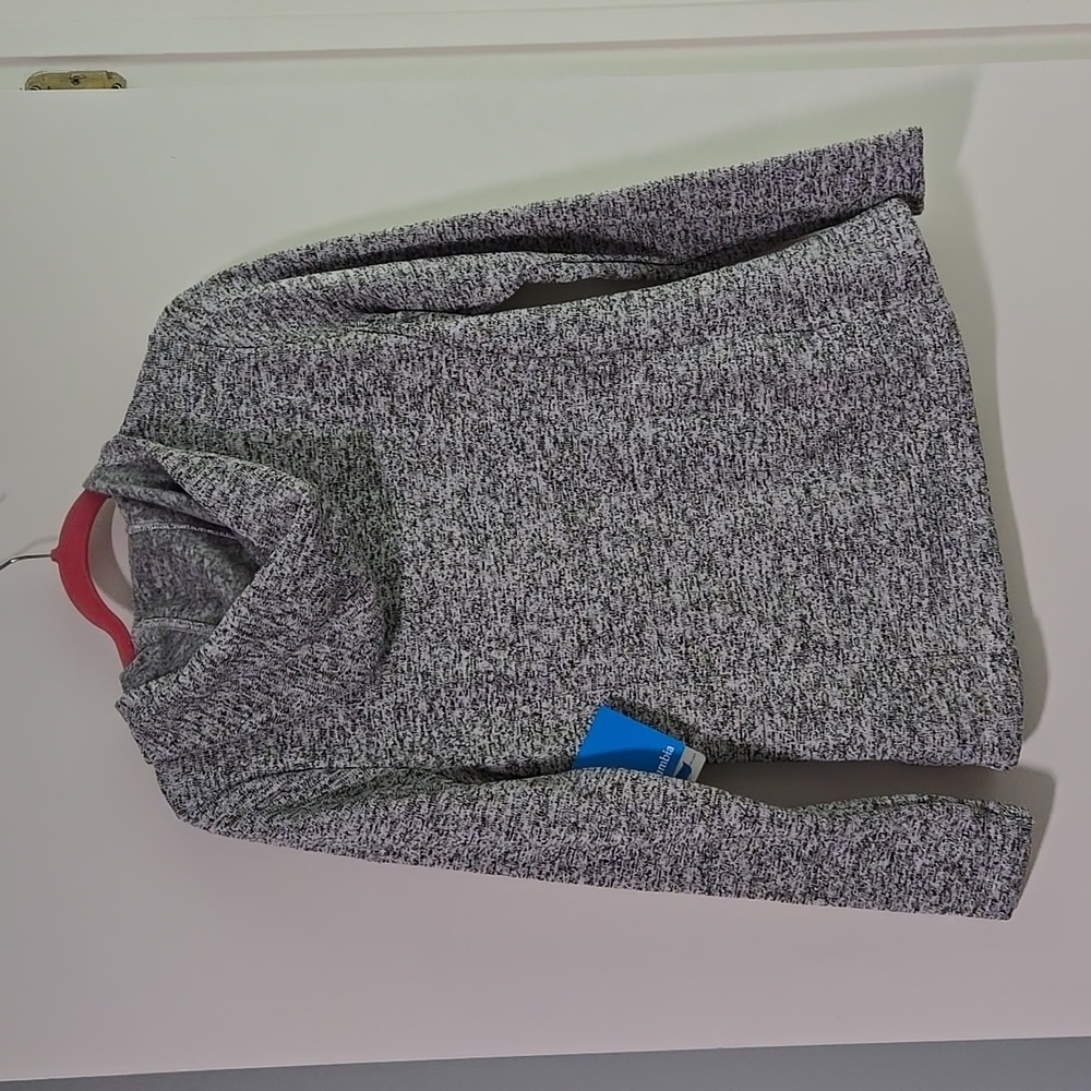 Columbia Gray Women's Sweater NWOT - Picture 4 of 4